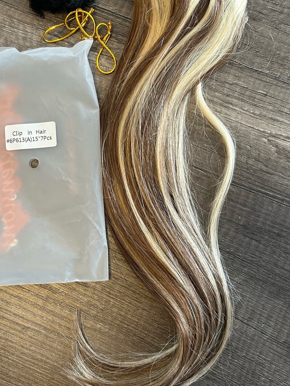 Clip In Human Hair Extensions - Picture 2 of 3